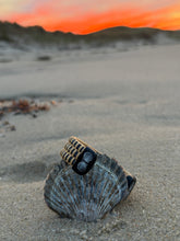 Load image into Gallery viewer, Double Scallop Cuff
