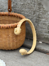 Load image into Gallery viewer, Nantucket Mini Basket Cuff

